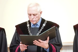 Teisėjas Viktoras Aidukas žada apsispręsti kitą savaitę, ar trauksis iš pareigų