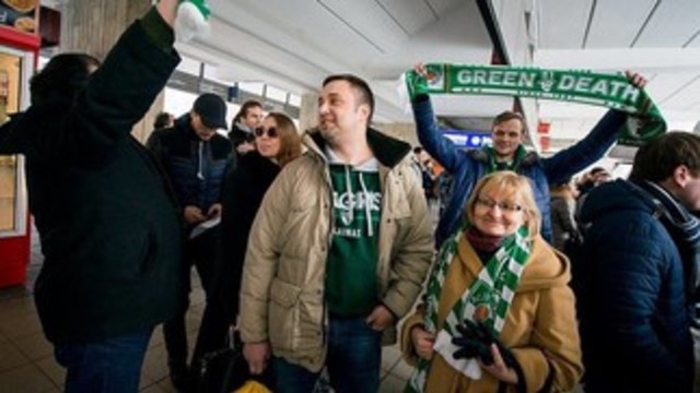 Krepšinis vienija Lietuvą: 400 vilniečių  8 autobusais vyko palaikyti „Žalgirio“