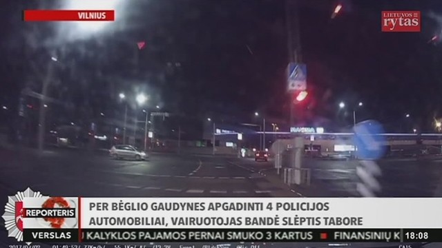 Vilniuje per vogto automobilio gaudynes buvo apgadinti 4 pareigūnų automobiliai