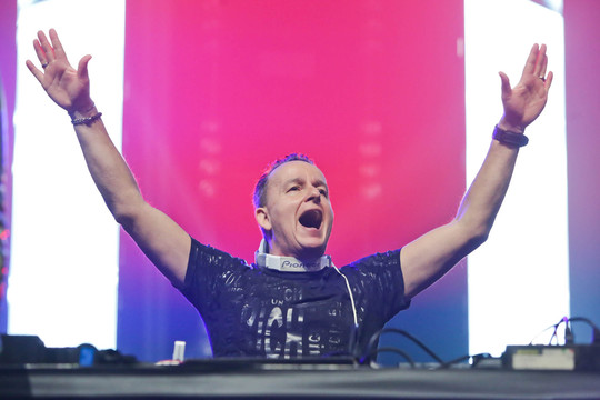 Pirmyn į praeitį: Kauną sudrebino didelis „Scooter“, „2 Unlimited“ ir Sash! šou