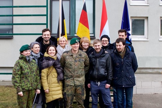 „Tris seseris“ statanti režisierė Yana Ross: „Antonas Čechovas – mano naujasis narkotikas“