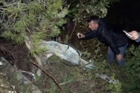 Turkijoje rastas nukritusio Sirijos karo lėktuvo lakūnas