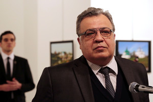 Turkijoje suimta rusė, kuri gali būti susijusi su Rusijos ambasadoriaus nužudymu