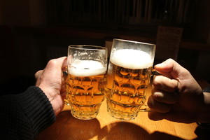 Lengvatomis piktnaudžiaujantys aludariai meta šešėlį ant viso sektoriaus