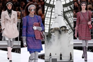 Paryžiaus mados savaitė: „Chanel“ pakvietė į kosmosą