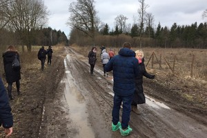 Rastas Ievos Strazdauskaitės mobilusis, niūriose pelkėtose vietovėse tęsiama jos paieška