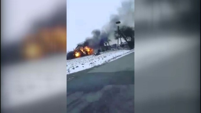Žiūrovas užfiksavo siaubingą gaisrą Skuodo rajone