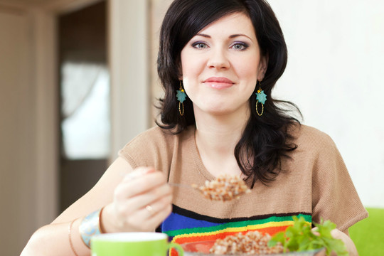 Moteris išbandė populiarią grikių dietą – pasisvėrus vos neapsiverkė