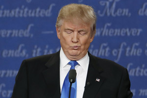 Po įsibrovimo į Baltųjų rūmų teritoriją Donaldas Trumpas kreipėsi į apsauginius