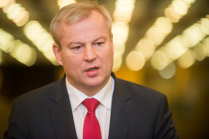 Konservatoriai pradeda rinkti parašus dėl apkaltos Mindaugui Basčiui