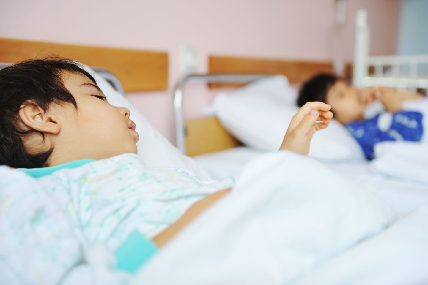 Kauno klinikinėje ligoninėje netuštėja vaikų palatos, kuriose gydomi tuberkulioze sergantys mažieji pacientai.<br>123rf.com asociatyvi nuotr.