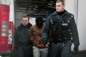 Gedintiems žmonėms – prašymas neteisti įtariamų žudikų artimųjų