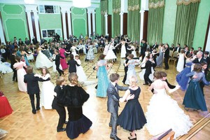 Išskirtinėje Maskvos mokyloje vaikai ruošiami imperijos sugrįžimui