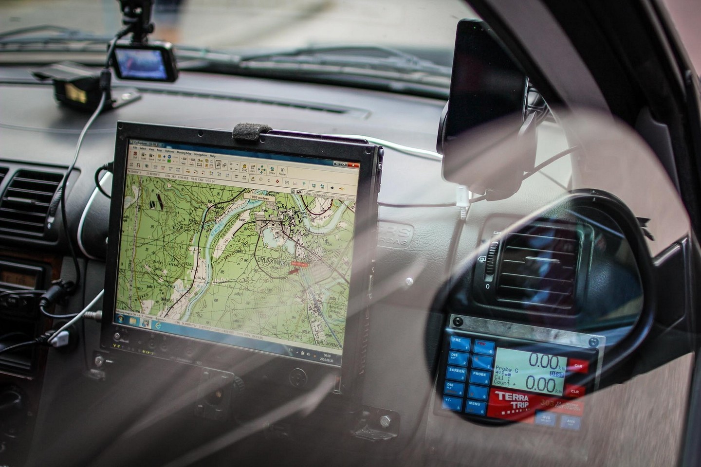 Šiais metais Lietuvoje vyks ir ralio reidų čempionatas.<br>Egidijaus Babelio ir Vytauto Pilkausko nuotr.