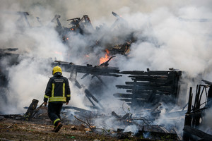 Priekulėje užsidegė pirtis