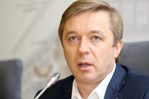 Nesutarimai tarp „valstiečių“: Ramūnas Karbauskis pasisakė apie įstatymo pataisas