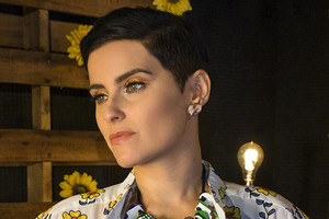 Pasaulinė žvaigždė Nelly Furtado pirmąsyk koncertuos Lietuvoje