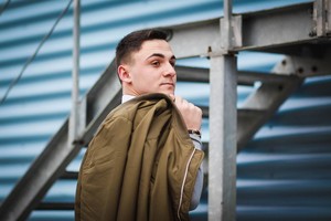 Dramatišką vaikystę išgyvenęs našlaitis iš Mažeikių svajoja apie meilę