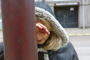 Nėščiai moteriai grasinę buduliai priminė Kaune užpultų statybininkų istoriją