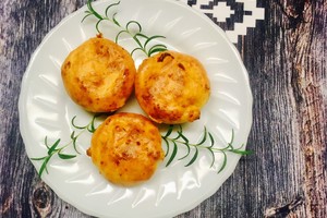 Išsikepkite varškės spurgų, kokių dar nesate ragavę