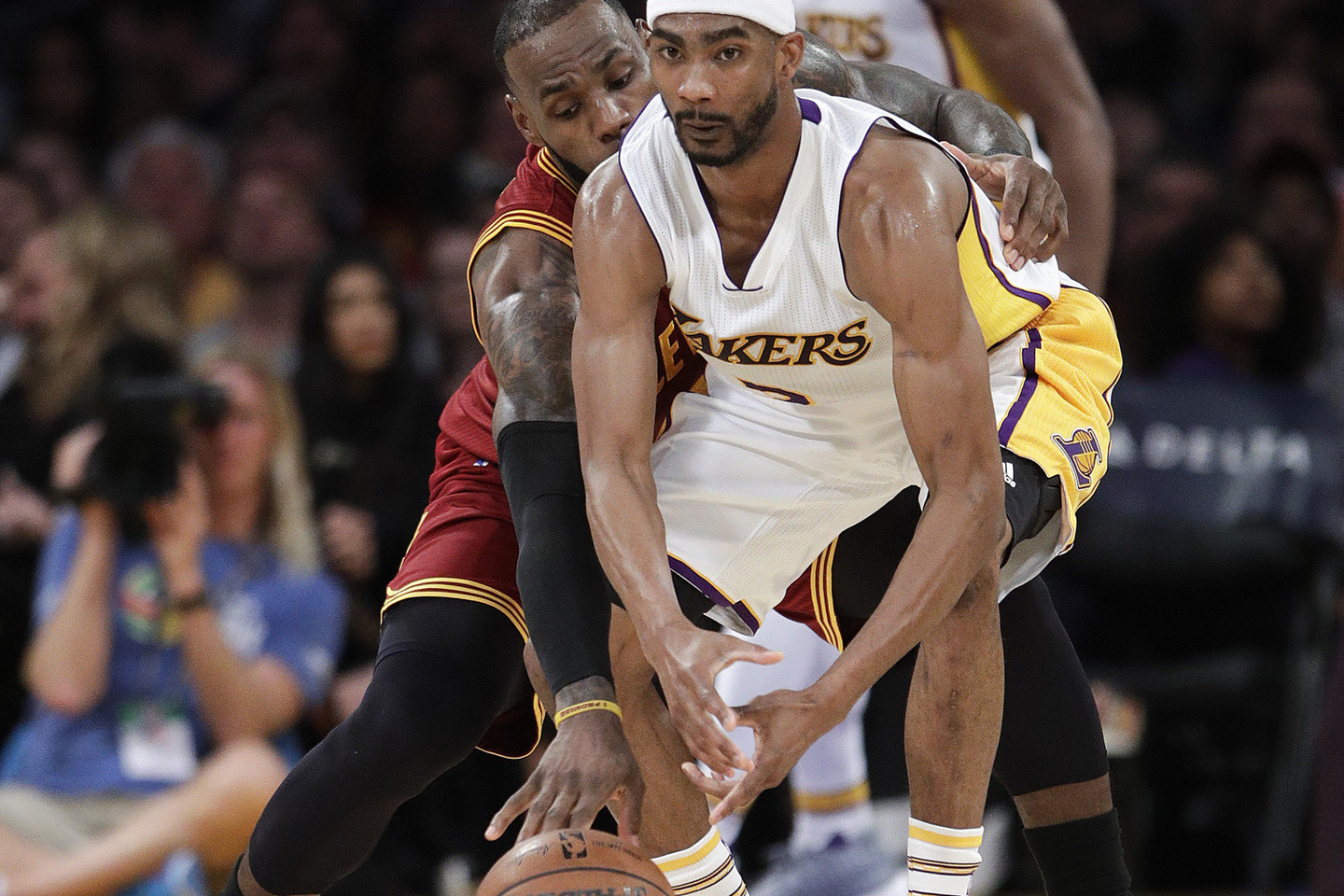 „Cavaliers“ ir „Lakers“ rungtynės.<br>AP nuotr.
