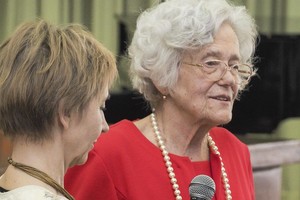 Originalios vėžio atsiradimo teorijos autorė atšventė 90-ąjį jubiliejų 