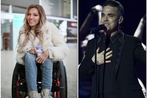 Rusijai grasinant boikotuoti „Euroviziją“, atstovauti jai siūlosi Robbie Williamsas