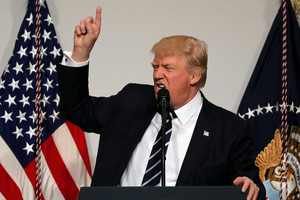 Donaldas Trumpas patvirtino, kad dalyvaus NATO viršūnių susitikime