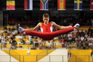 Gimnastas Robertas Tvorogalas pateko į pasaulio taurės varžybų finalą