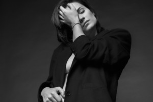 Išgirskite: Jurga Šeduikytė pristato naujausią kūrinį „Bro“