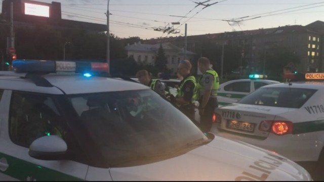 Vilniuje nuo policijos automobiliu bėgusiam vyrui – beveik 5 metai nelaisvės