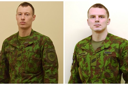 Karo policininkai, norėję padėti griovyje atsidūrusiems BMW keleiviams, sulaukė grasinimo peiliu