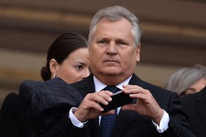 Buvęs Lenkijos prezidentas: stiprėja įsitikinimas, kad ES išplėtimas 2004 metais – klaida