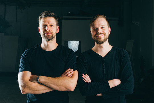 Pamatykite: duetas „Black Water“ pristato sapnų įkvėptą klipą