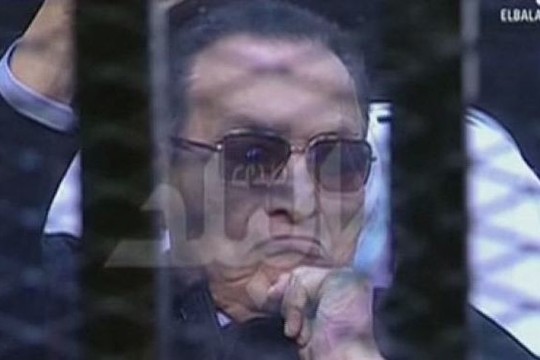 Buvęs Egipto prezidentas Hosnis Mubarakas išteisintas ir paleistas