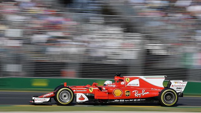 Sumani „Ferrari“ taktika leido Sebastianui Vetteliui iškovoti pirmąją sezono pergalę 