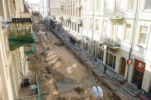 Ir vėl nepavyko: dėl klaidų stringa Vilniaus gatvės rekonstrukcija