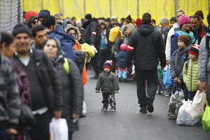 Pabėgėliai viliojami išvykti iš Austrijos riebia eurų suma