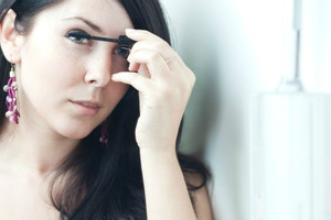 Merginų pokalbis prie mokyklos veidrodžio užminė mįslę apie ateities Lietuvą