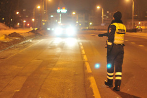 176 km/val greičiu važiavęs vyras nenuskubėjo – sustabdė pareigūnai