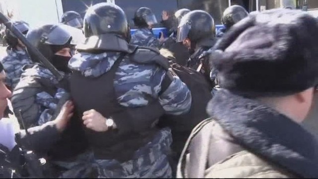 Protestai Rusijoje ir jų dalyvių sulaikymai atkreipė Jungtinių Amerikos Valstijų dėmesį