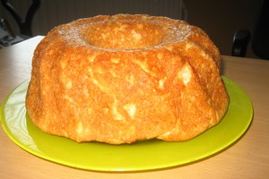 Migdolų duona namus pripildys švenčių aromato