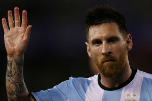 Netikėta – FIFA skandalingai ir be įrodymų diskvalifikavo Lionelį Messį