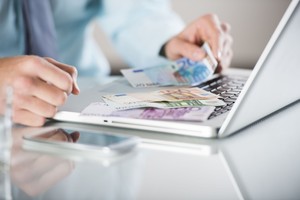 Paaiškėjo, kiek uždirba „Linkomanija“