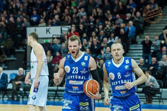 Mindaugas Kačinas: „Žaisti Klaipėdoje – nerealus jausmas, norisi patekti į LKL finalus“