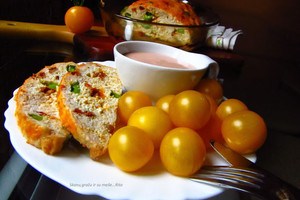 Netikras zuikis su sūriu – spalvingas lyg margutis