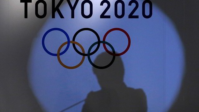 Tokijo olimpiados medaliai bus gaminami iš perdirbtų telefonų