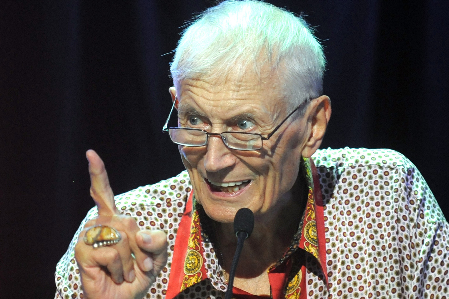 Poetas Jevgenijus Jevtušenka (2011 metais).