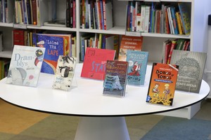 Tarptautinę vaikų knygos dieną apdovanojami Vaikų literatūros kūrėjai