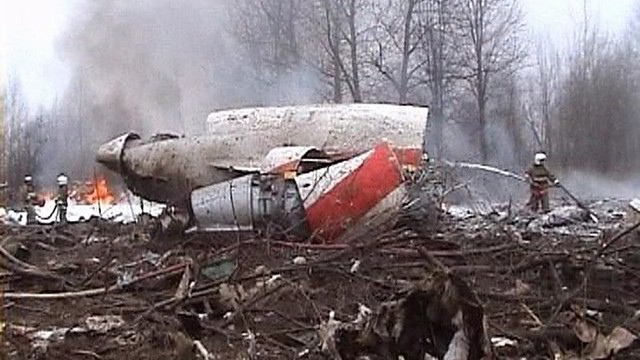 Skandalas: Lenkijos prokurorai teigia, kad dėl prezidento lėktuvo katastrofos kalti rusai